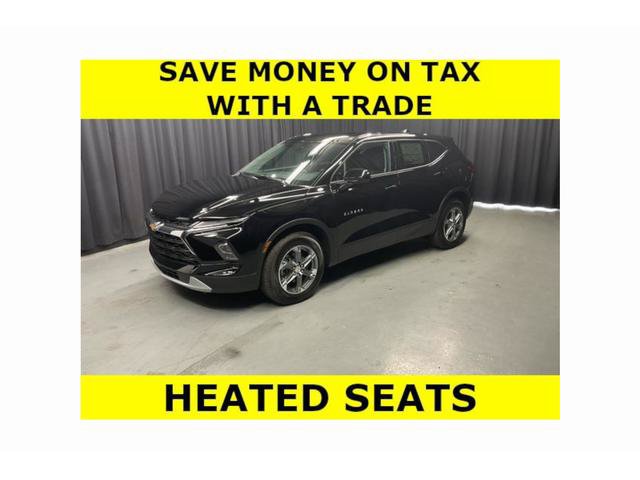 Used 2026 Chevrolet Blazer LT AWD/4WD image 1