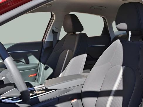 Used 2023 Hyundai Sonata SEL FWD image 12