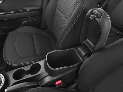 Used 2016 Kia Soul FWD image 32