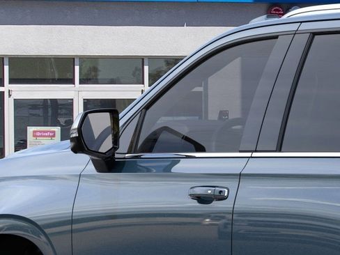 New 2026 Chevrolet Tahoe Premier image 13