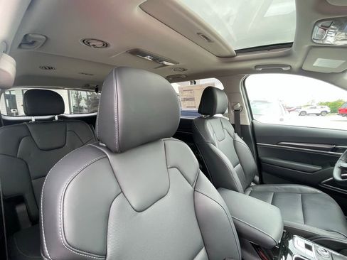 New 2025 Kia Telluride S AWD/4WD image 29