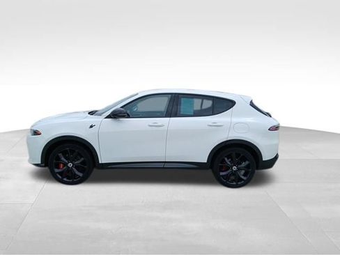 Used 2024 Dodge Hornet R/T AWD/4WD image 2