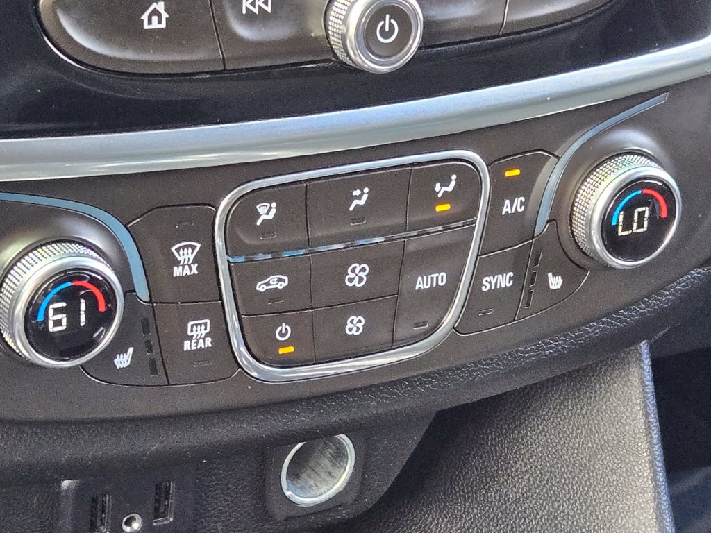 Used 2018 Chevrolet Traverse LT AWD/4WD image 37