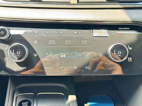 New 2027 INFINITI QX60 Luxe w/ Cargo Package FWD image 16