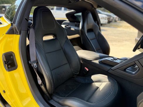 Used 2016 Chevrolet Corvette Z06 w/ Battery Protection Package image 23