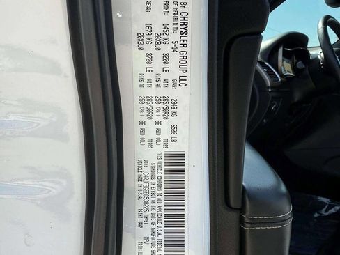 Used 2014 Jeep Grand Cherokee Limited image 23