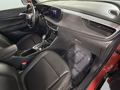 Used 2024 Buick Encore GX Sport Touring w/ Comfort Package image 32