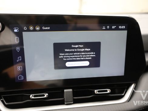 New 2026 Chevrolet Equinox LT w/ Convenience Package II FWD image 27