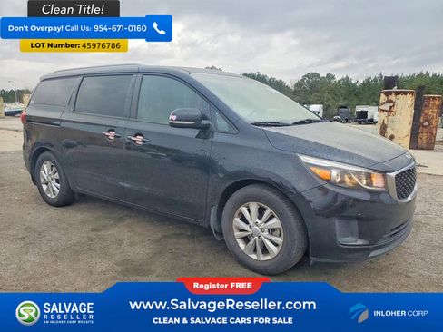 Used 2017 Kia Sedona LX w/ LX Essentials Premium Package image 5