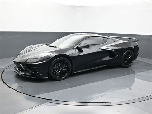 Used 2023 Chevrolet Corvette Stingray Preferred Cpe w/ Stealth Interior Trim Package image 2