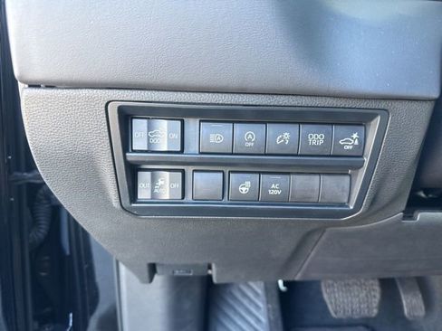 Used 2023 Toyota Tundra Platinum w/ Advanced Package image 26