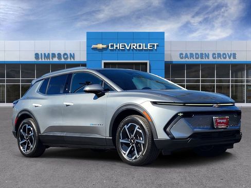 New 2026 Chevrolet Equinox EV LT image 1