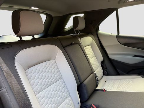 Used 2020 Chevrolet Equinox LS w/ LS Convenience Package FWD image 26