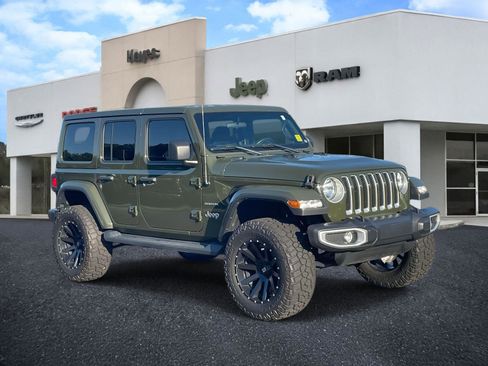 Used 2021 Jeep Wrangler Unlimited Sahara image 1