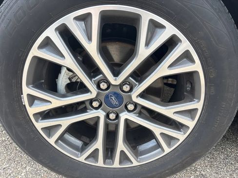 Used 2020 Ford Escape SEL AWD/4WD image 6