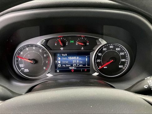Used 2023 GMC Acadia SLE w/ LPO, Floor Liner Package FWD image 13