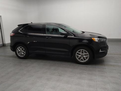 Used 2023 Ford Edge SEL image 11