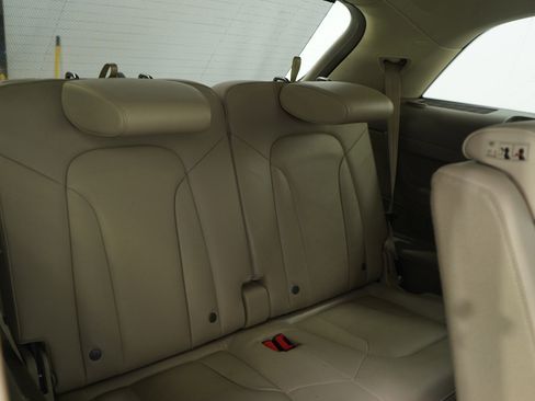 Used 2014 Audi Q7 TDI Prestige AWD/4WD image 13
