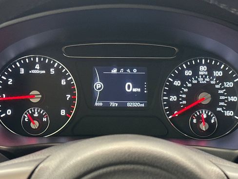 Used 2016 Kia Sorento LX w/ LX Convenience Package image 19