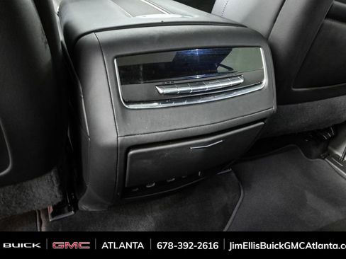 Used 2022 Cadillac Escalade Sport w/ LPO, Illumination Package image 21
