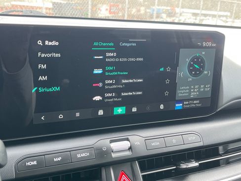 Used 2025 Kia K4 LXS image 9