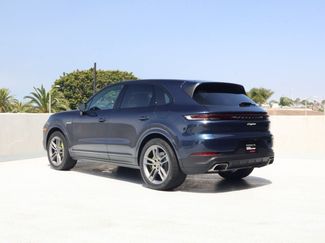 Certified 2026 Porsche Cayenne E-Hybrid w/ Premium Package Plus AWD/4WD video 3