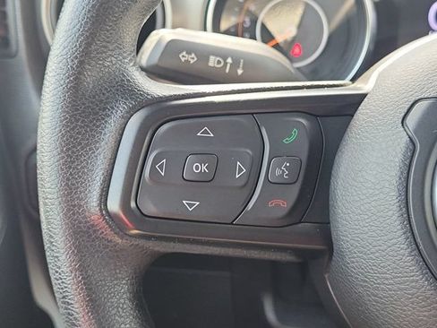 Used 2023 Jeep Wrangler Unlimited Sport AWD/4WD image 19