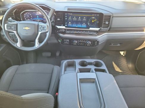 Certified 2025 Chevrolet Silverado 1500 LT image 12