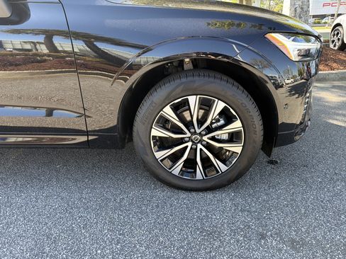 Certified 2025 Volvo XC60 B5 Plus w/ Climate Package image 13