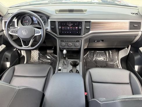 Used 2021 Volkswagen Atlas SE FWD image 21