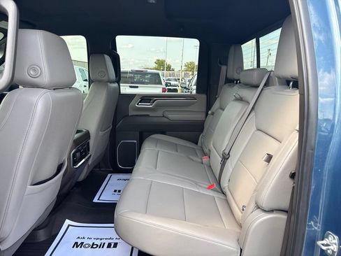 Used 2025 Chevrolet Silverado 2500 LTZ w/ LTZ Plus Package AWD/4WD image 36