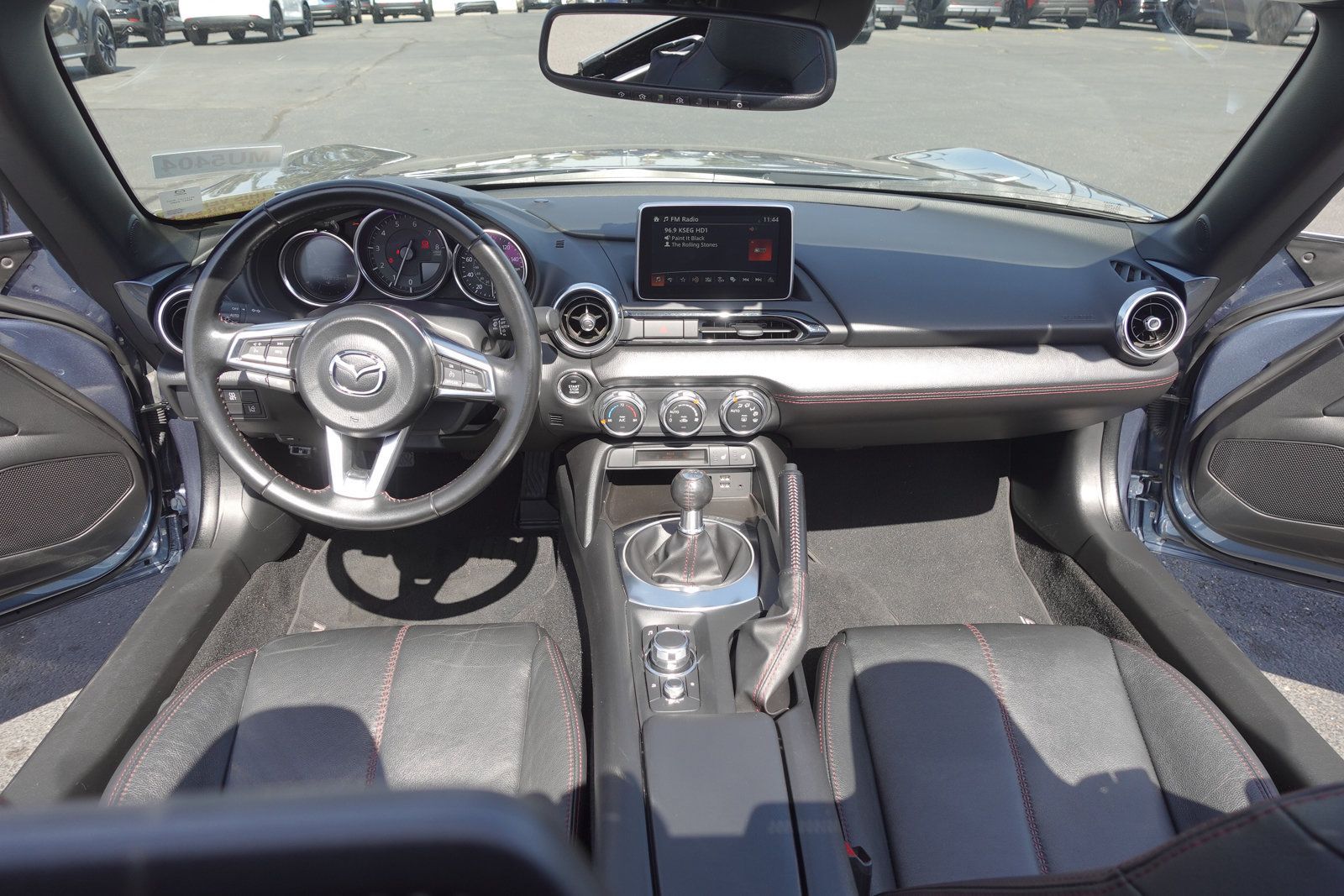 Used 2016 MAZDA MX-5 Miata Grand Touring RWD image 13