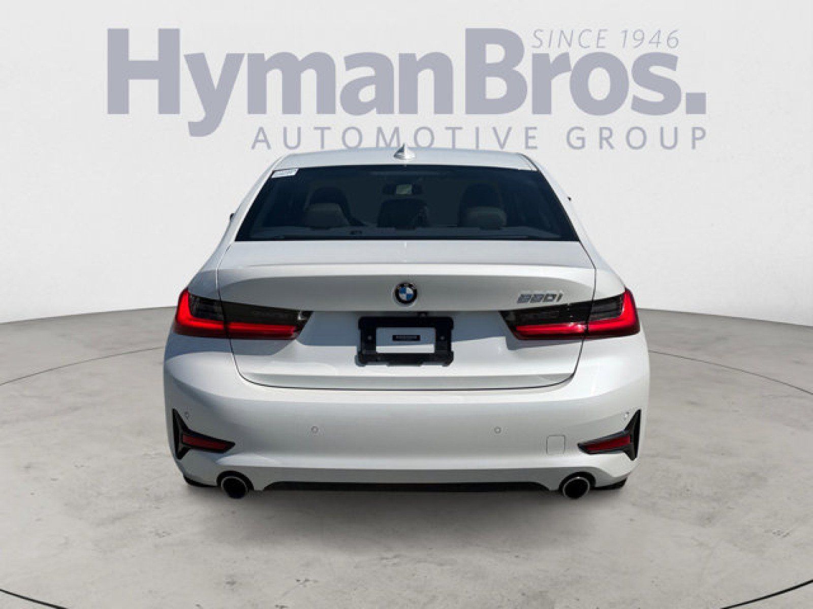 Used 2021 BMW 330i Sedan w/ Convenience Package RWD image 4