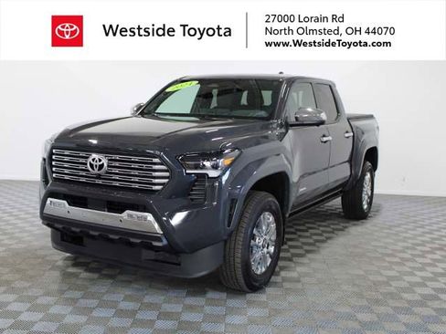 Used 2024 Toyota Tacoma Limited w/ Limited Package (LT) AWD/4WD image 1