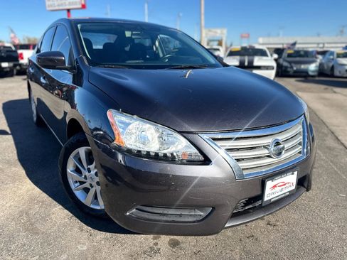 Used 2015 Nissan Sentra SV w/ Style Package image 2