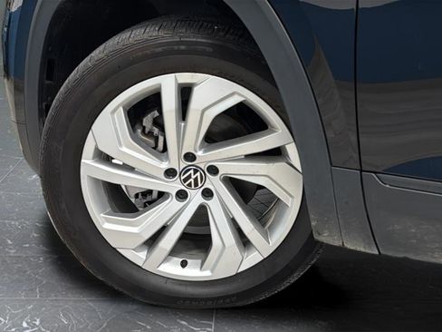 Used 2023 Volkswagen Atlas SE w/ Panoramic Sunroof Package image 37