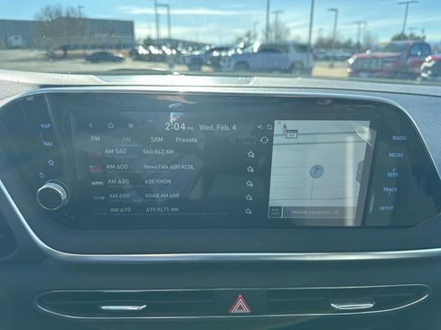 Used 2023 Hyundai Sonata SEL w/ Preferred Accessory Package image 3