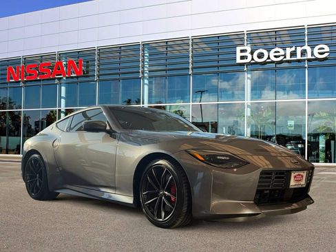 New 2025 Nissan Z Performance w/ Floor Mat Package RWD image 1