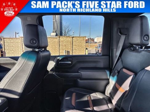 Used 2022 GMC Sierra 2500 AT4 image 14