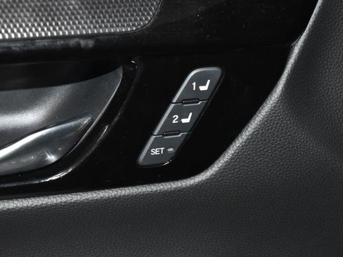 Used 2025 Honda CR-V Sport Touring image 5