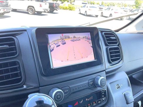 Used 2025 RAM ProMaster 2500 w/ Convenience Group FWD image 23