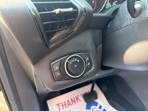 Used 2018 Ford Escape SEL AWD/4WD image 15