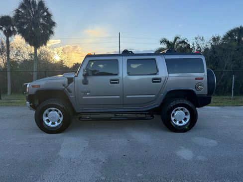 Used 2008 HUMMER H2 SUT AWD/4WD image 6