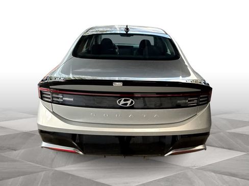 New 2026 Hyundai Sonata SEL FWD image 7