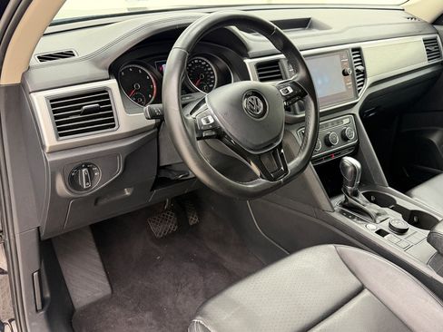 Used 2018 Volkswagen Atlas SE AWD/4WD image 4