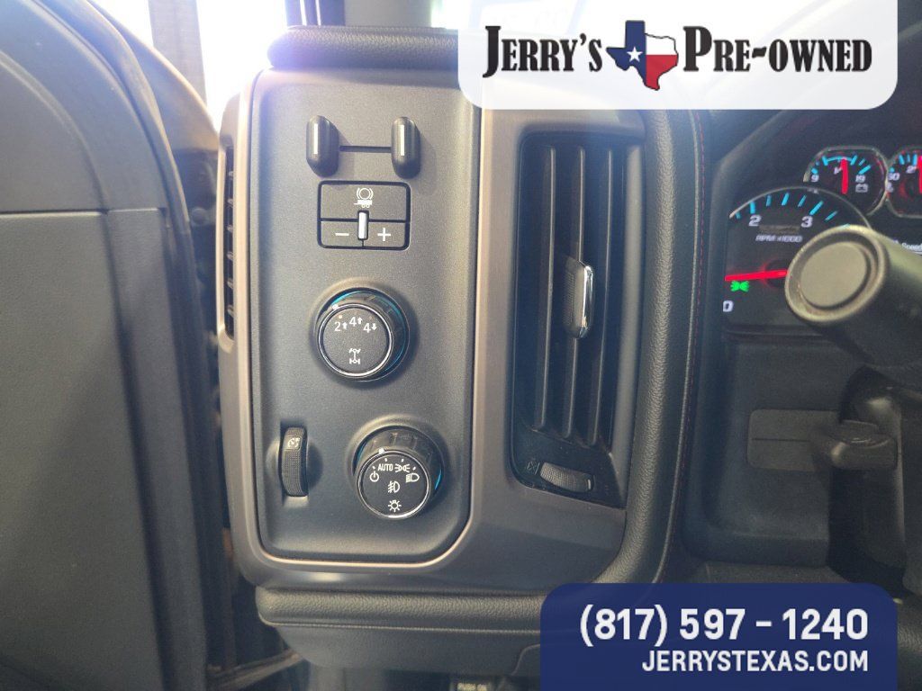 Used 2018 GMC Sierra 2500 SLT w/ Duramax Plus Package AWD/4WD image 12