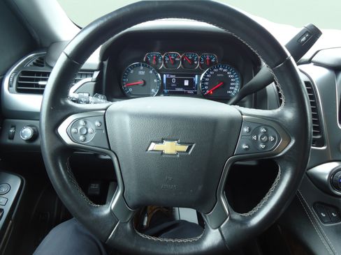 Used 2019 Chevrolet Tahoe LT AWD/4WD image 12