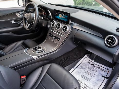 Used 2019 Mercedes-Benz C 300 Sedan image 27
