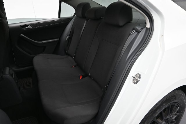 Used 2015 Volkswagen Jetta S FWD image 27