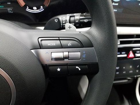 New 2026 Hyundai Tucson Blue SE image 6